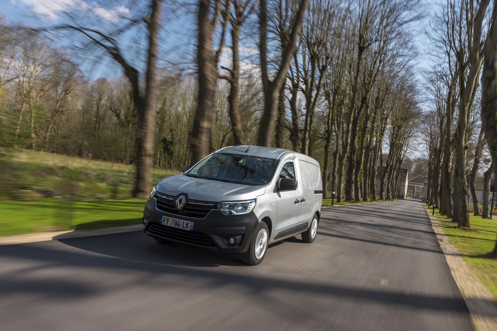 ΤΟ RENAULT EXPRESS VAN ΤΩΡΑ ΕΤΟΙΜΟΠΑΡΑΤΟΔΟ ΣΕ 48 ΩΡΕΣ, ΜΕ ΑΧΤΥΠΗΤΗ ΠΡΟΣΦΟΡΑ