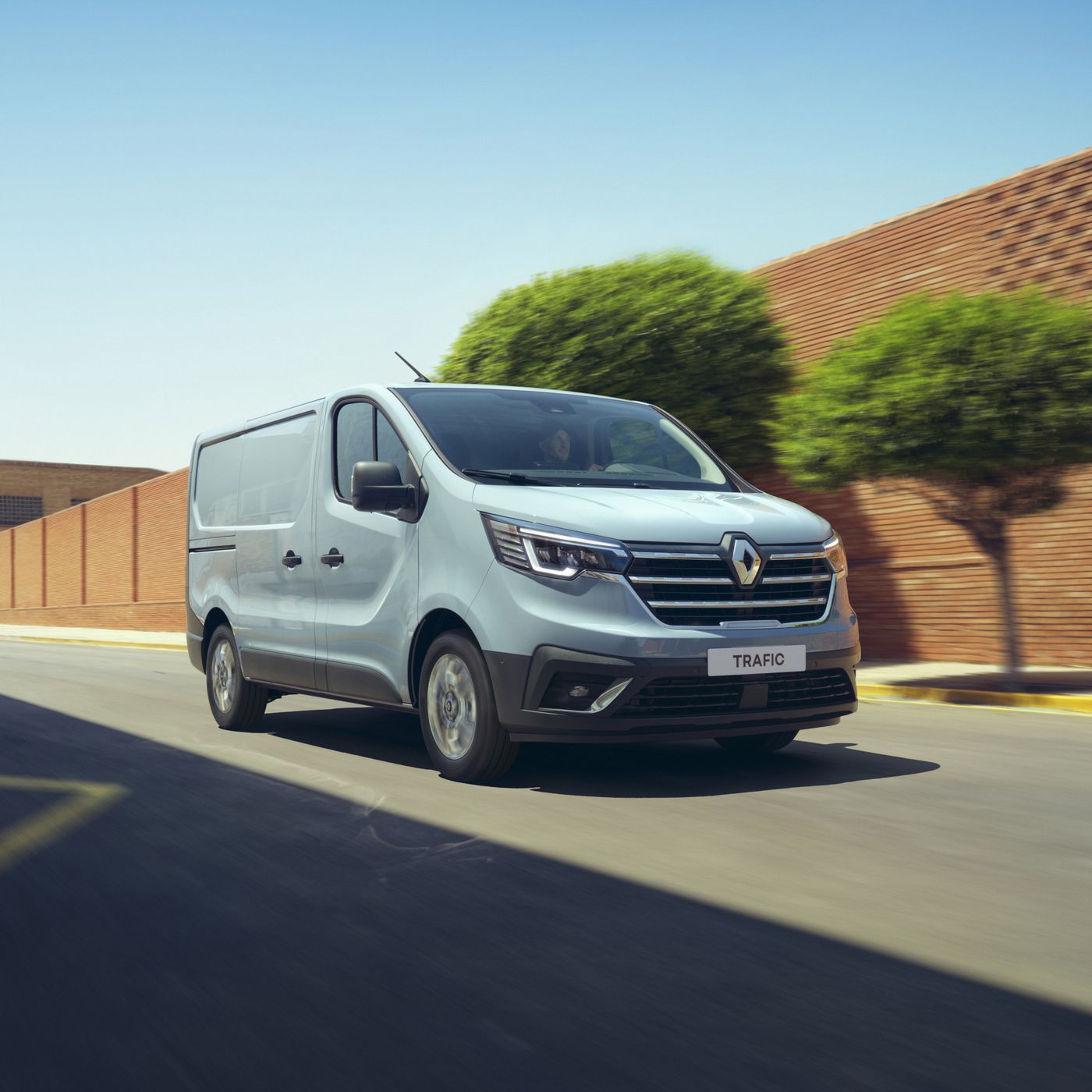 ΤΟ RENAULT TRAFIC VAN ΤΩΡΑ ΕΤΟΙΜΟΠΑΡΑΤΟΔΟ ΣΕ 48 ΩΡΕΣ