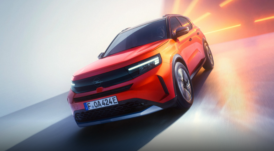 H OPEL ΣΤΗΝ ΕΚΘΕΣΗ AUTO ATHINA 2024