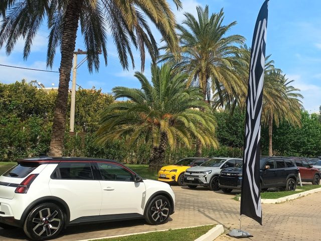 ΠΡΟΪΟΝΤΙΚΗ ΕΚΠΑΙΔΕΥΣΗ ΔΙΚΤΥΟΥ ΠΩΛΗΣΕΩΝ  RENAULT & DACIA